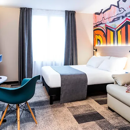 Ibis Styles Gare Grand Paris Hotel 3*
