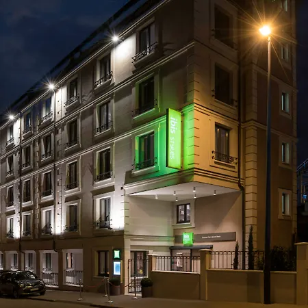 Hotel Ibis Styles Gare Grand Paris 3*