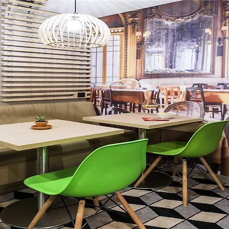 Ibis Styles Gare Grand Paris Hotel 3*