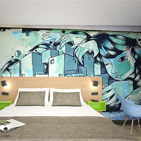 Ibis Styles Gare Grand Paris Hotel