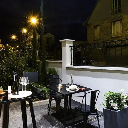 Hotell Ibis Styles Gare Grand Paris Clamart