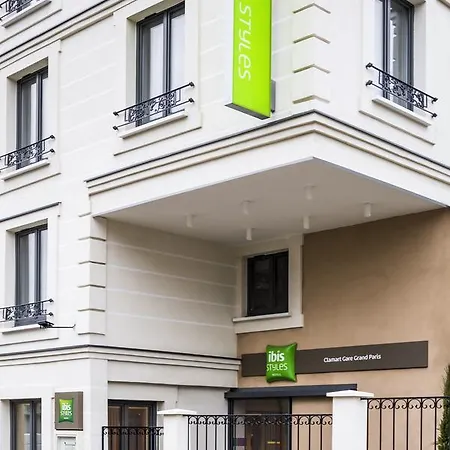 Ibis Styles Gare Grand Paris Hotel