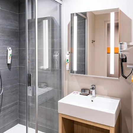 Hotel Ibis Styles Gare Grand Paris