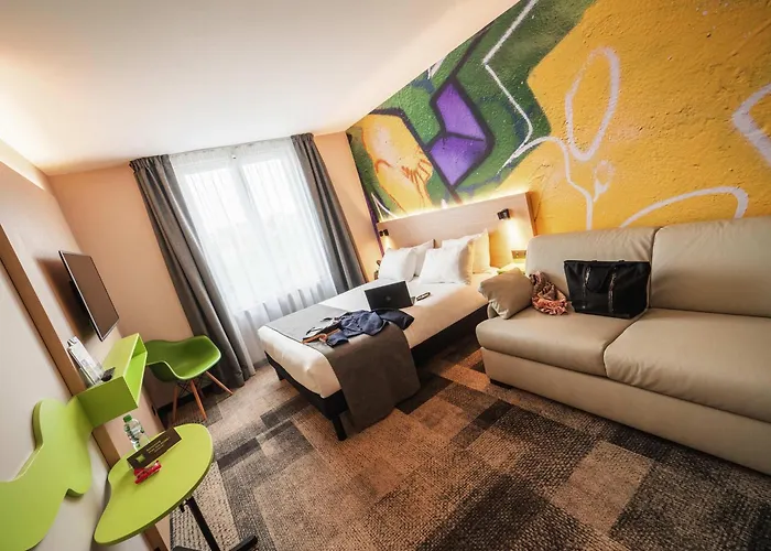 Ibis Styles Gare Grand Paris 3* Clamart