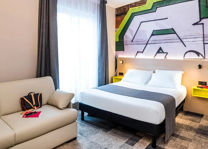 Hotel Ibis Styles Gare Grand Paris 3*